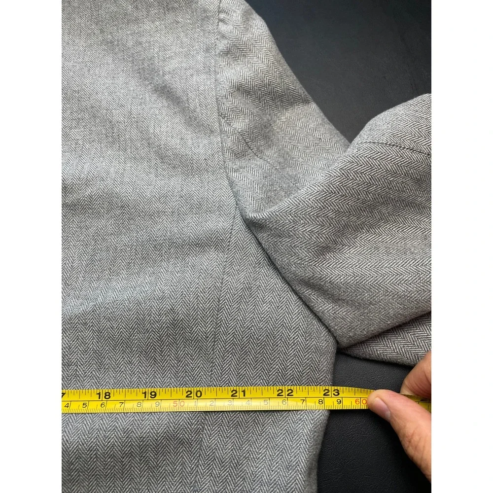 Banana Republic 44R Grey Cotton Herringbone Blazer Surg Cuffs
